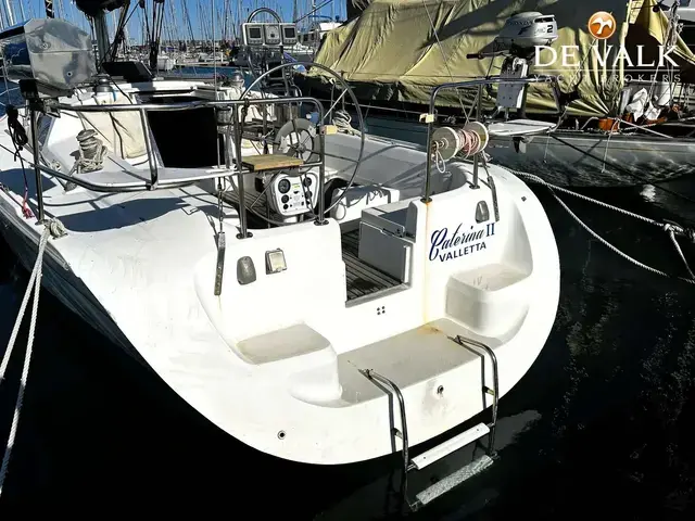 Catalina 320