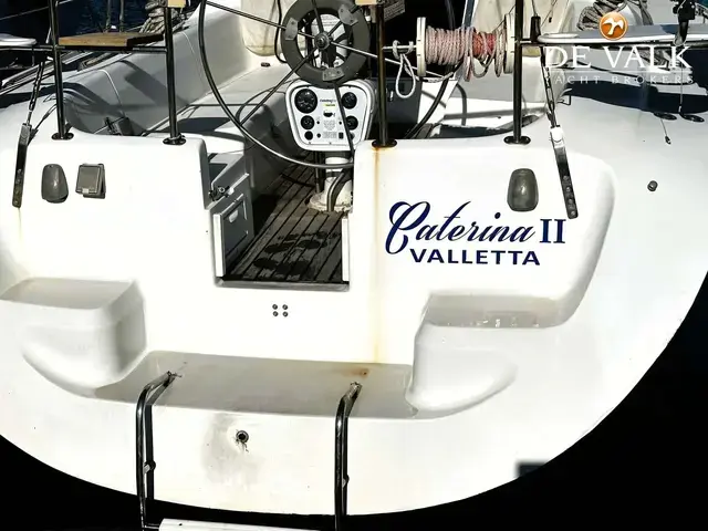 Catalina 320