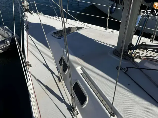 Catalina 320