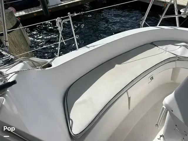 Hunter 326 Cruiser