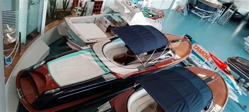 2003 Riva 33 aquariva