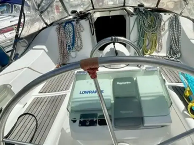 Beneteau Oceanis Clipper 393