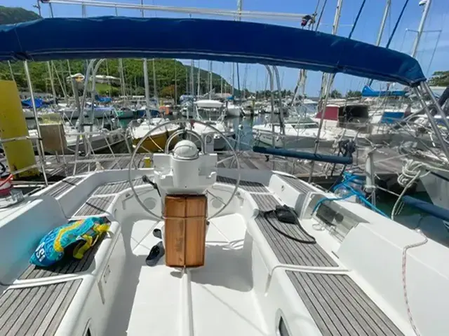 Beneteau Oceanis Clipper 393