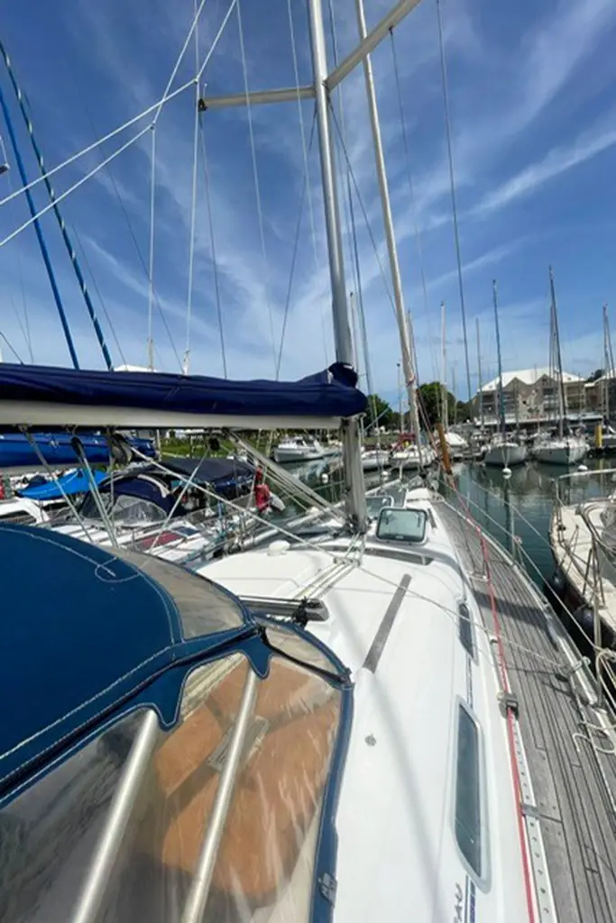 2022 Beneteau oceanis clipper 393