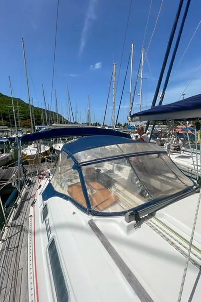 2022 Beneteau oceanis clipper 393