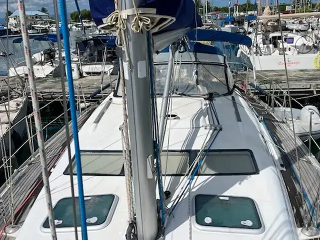 Beneteau Oceanis Clipper 393