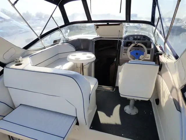 Bayliner 285