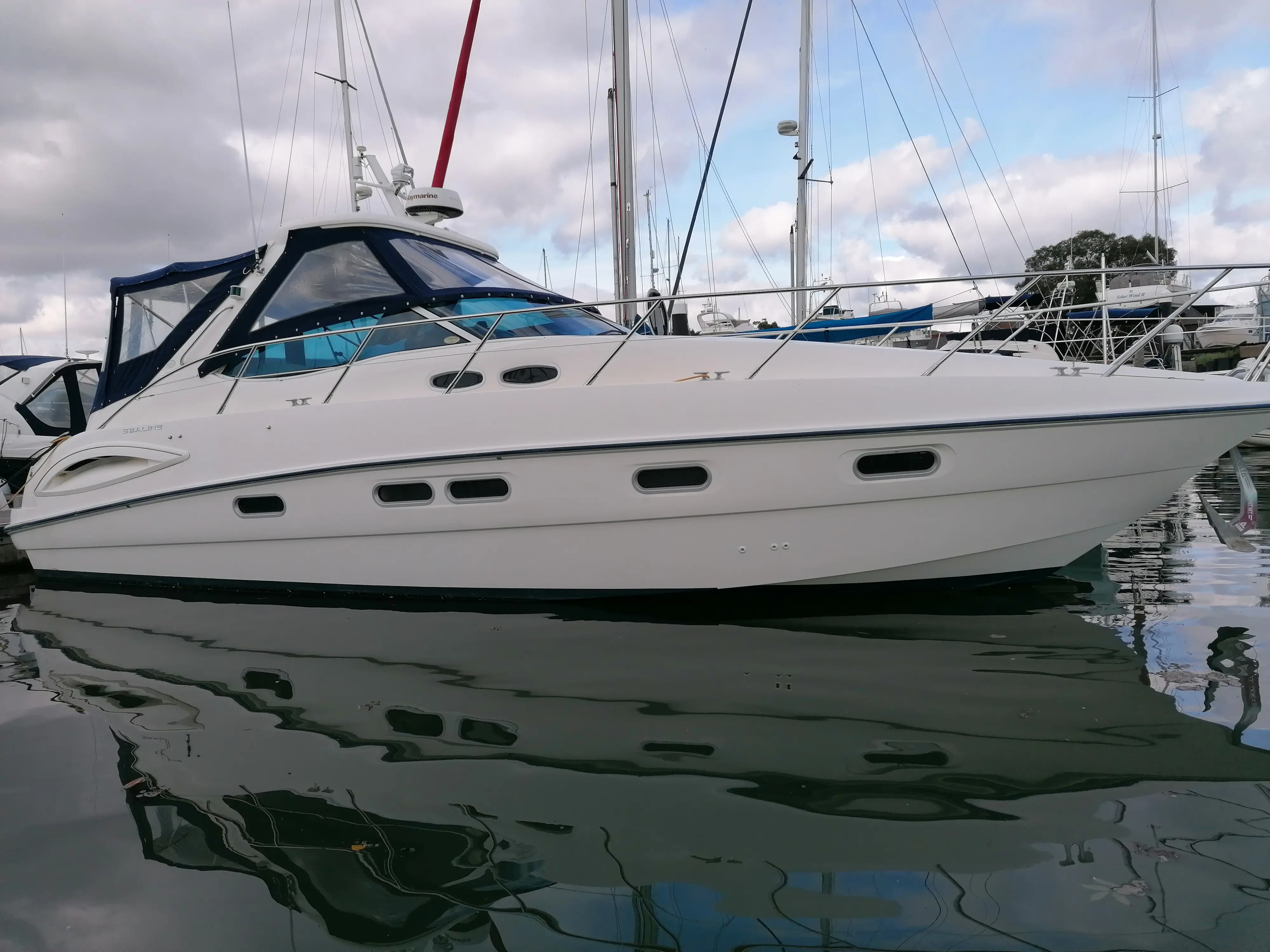 2003 Sealine s38