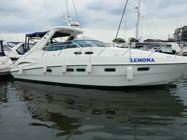 Sealine S38