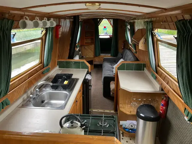 Colecraft 52 Narrowboat