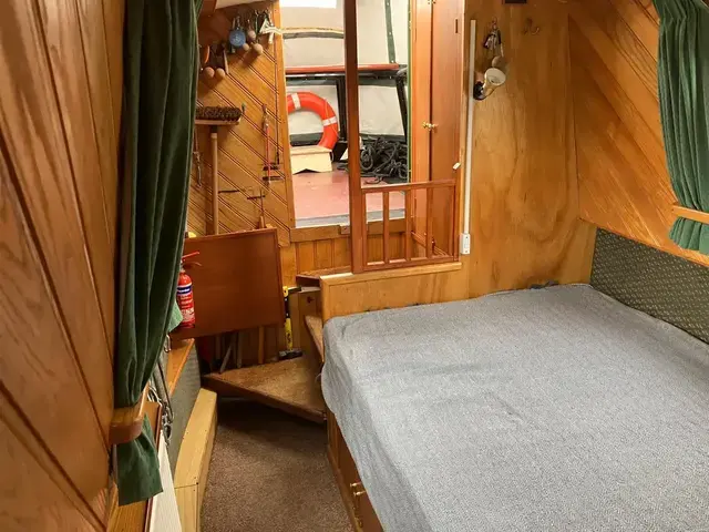 Colecraft 52 Narrowboat