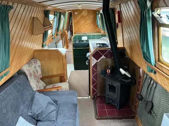 Colecraft 52 Narrowboat