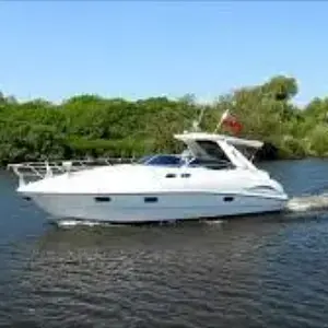 2004 Sealine S38