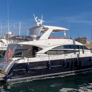 2014 Princess Flybridge 72 Motor Yacht