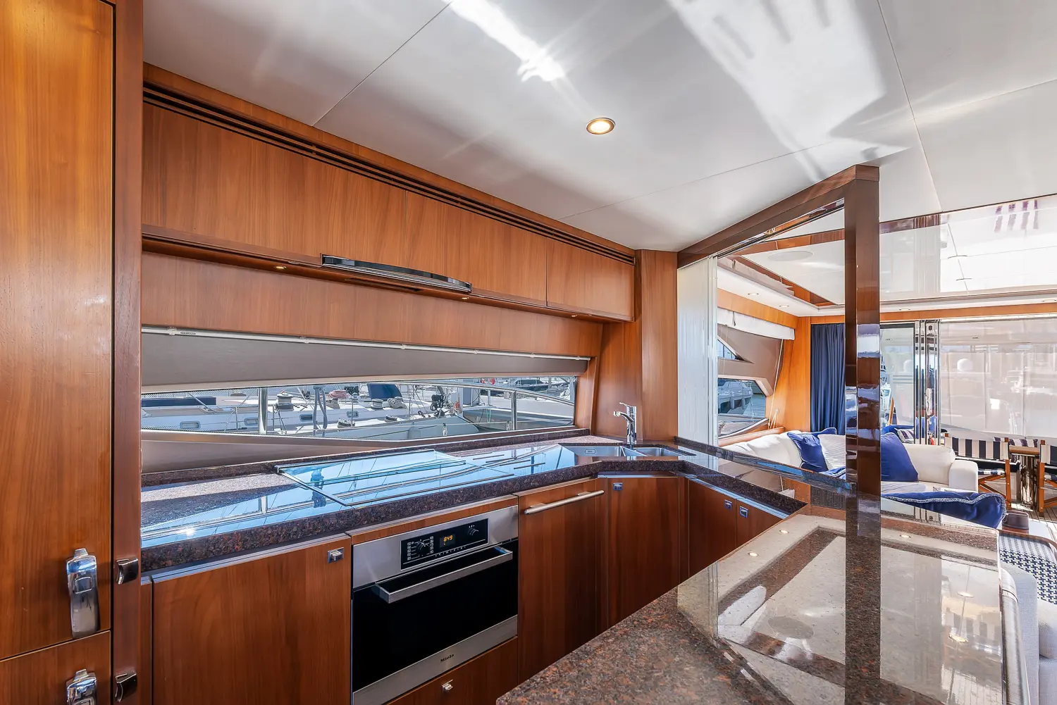 2014 Princess flybridge 72 motor yacht