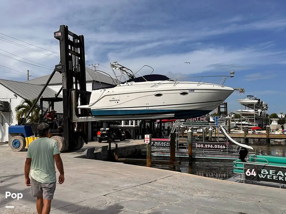 2006 Rinker 270 fiesta vee