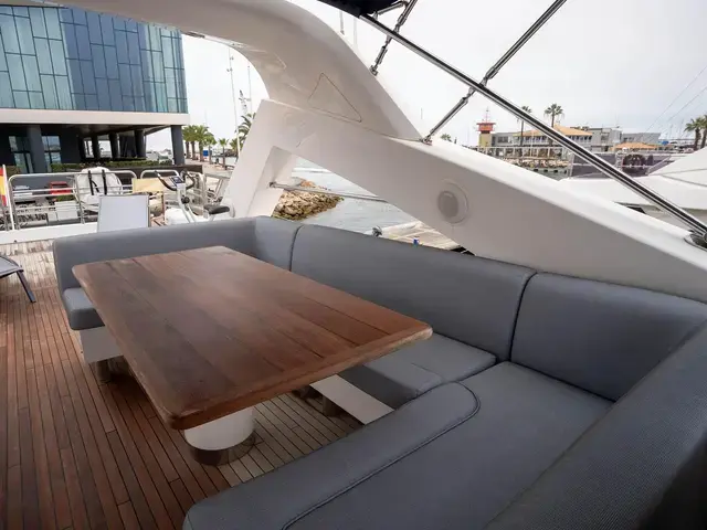 Sunseeker Yacht 86