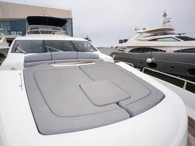 Sunseeker Yacht 86