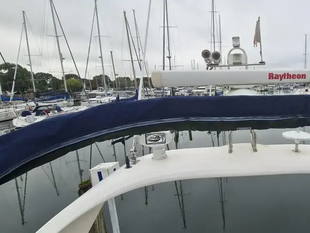 Fairline Phantom 43