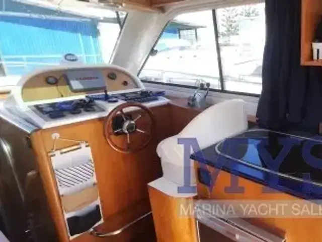 Nautica Po Sea World 34 Cabin-Cabrio