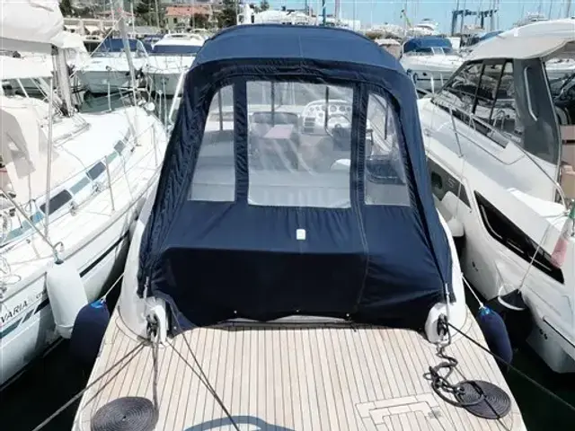 Bavaria Sport 300