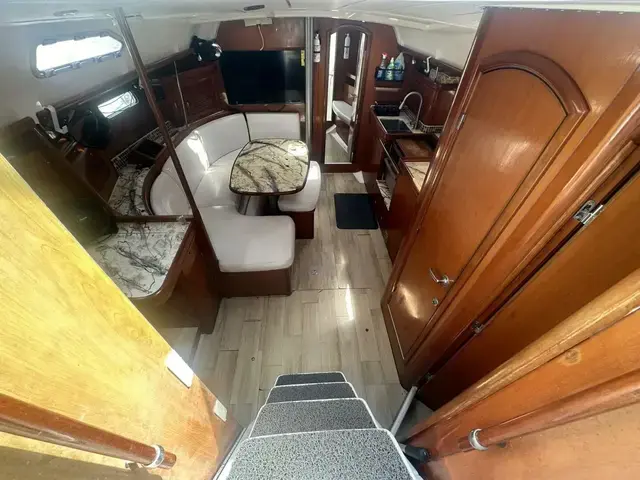 Beneteau Oceanis Clipper 393