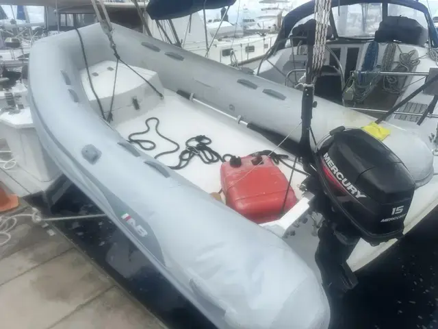 Beneteau Oceanis Clipper 393