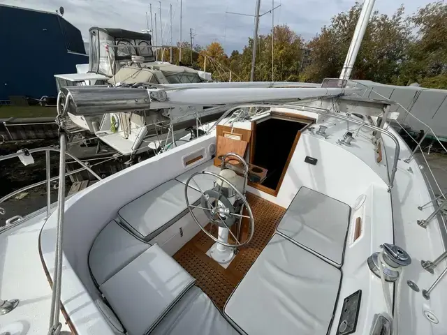 Nonsuch 30 Ultra