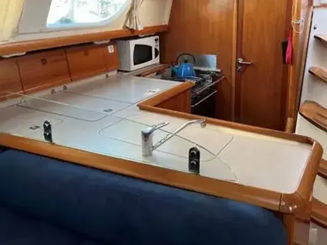 Jeanneau Sun Odyssey 43