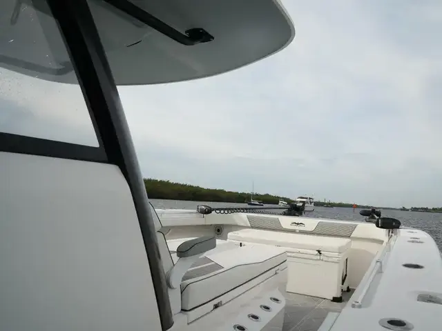 Invincible 46 Catamaran