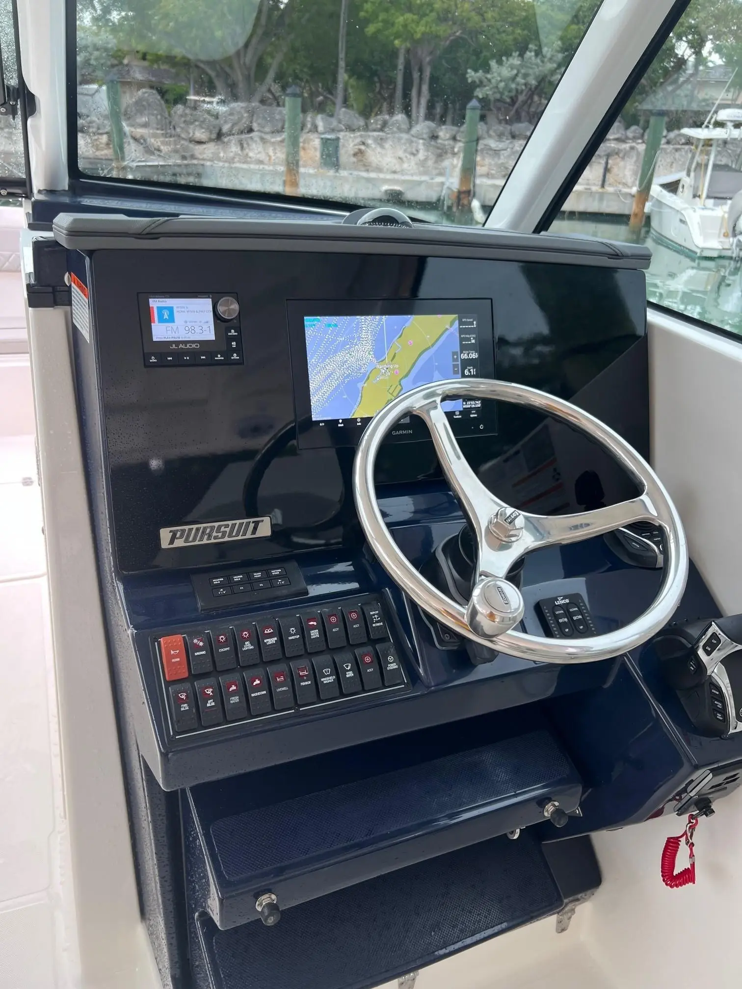 2023 Pursuit dc 295 dual console