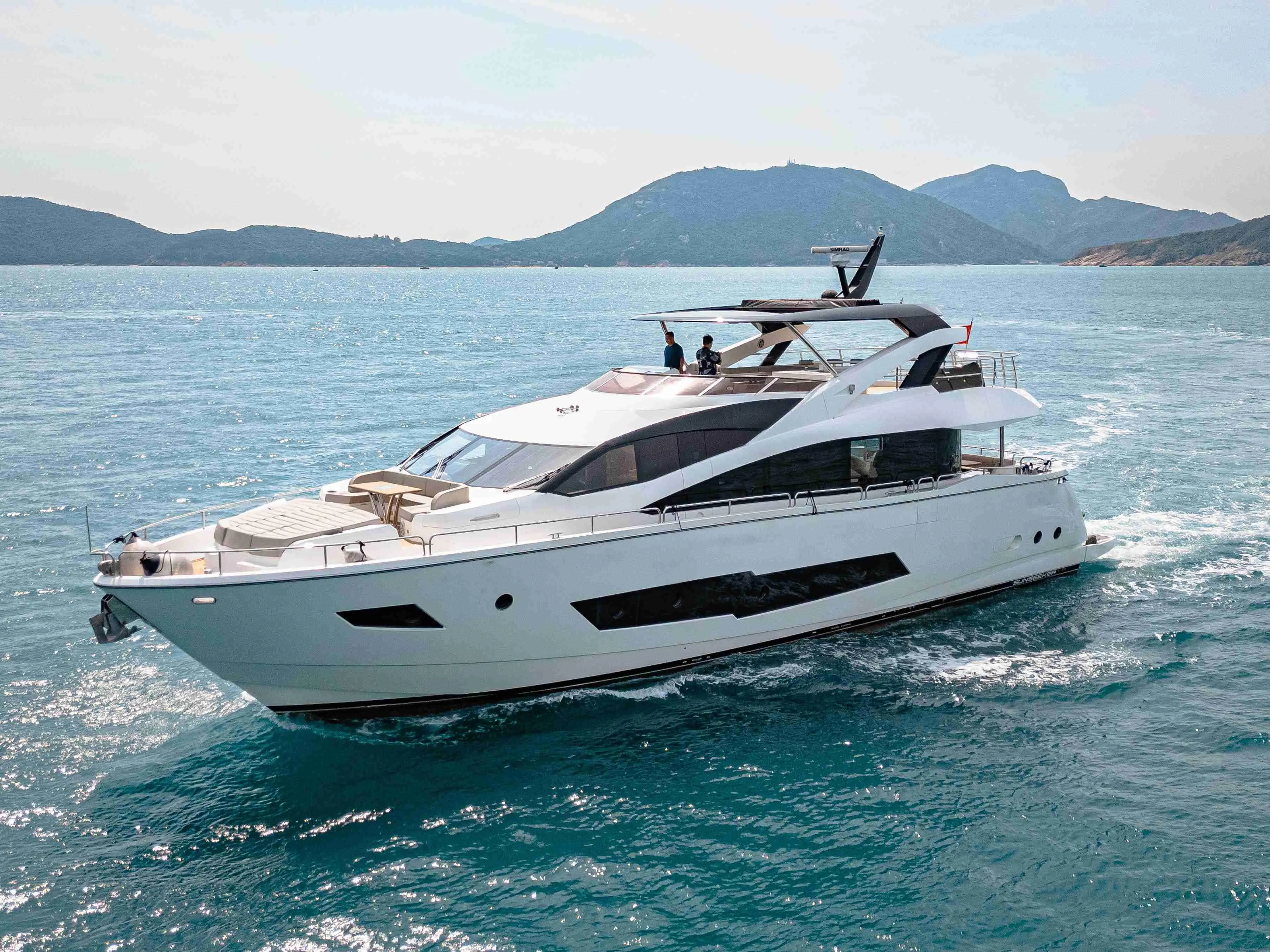 2016 Sunseeker yacht 86