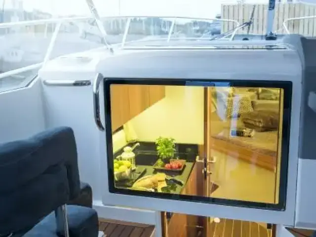 Marex 310 Sun Cruiser