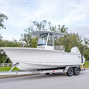 2025 Sea Hunt ULTRA 245 SE