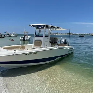 2019 Nauticstar 251 Hybrid