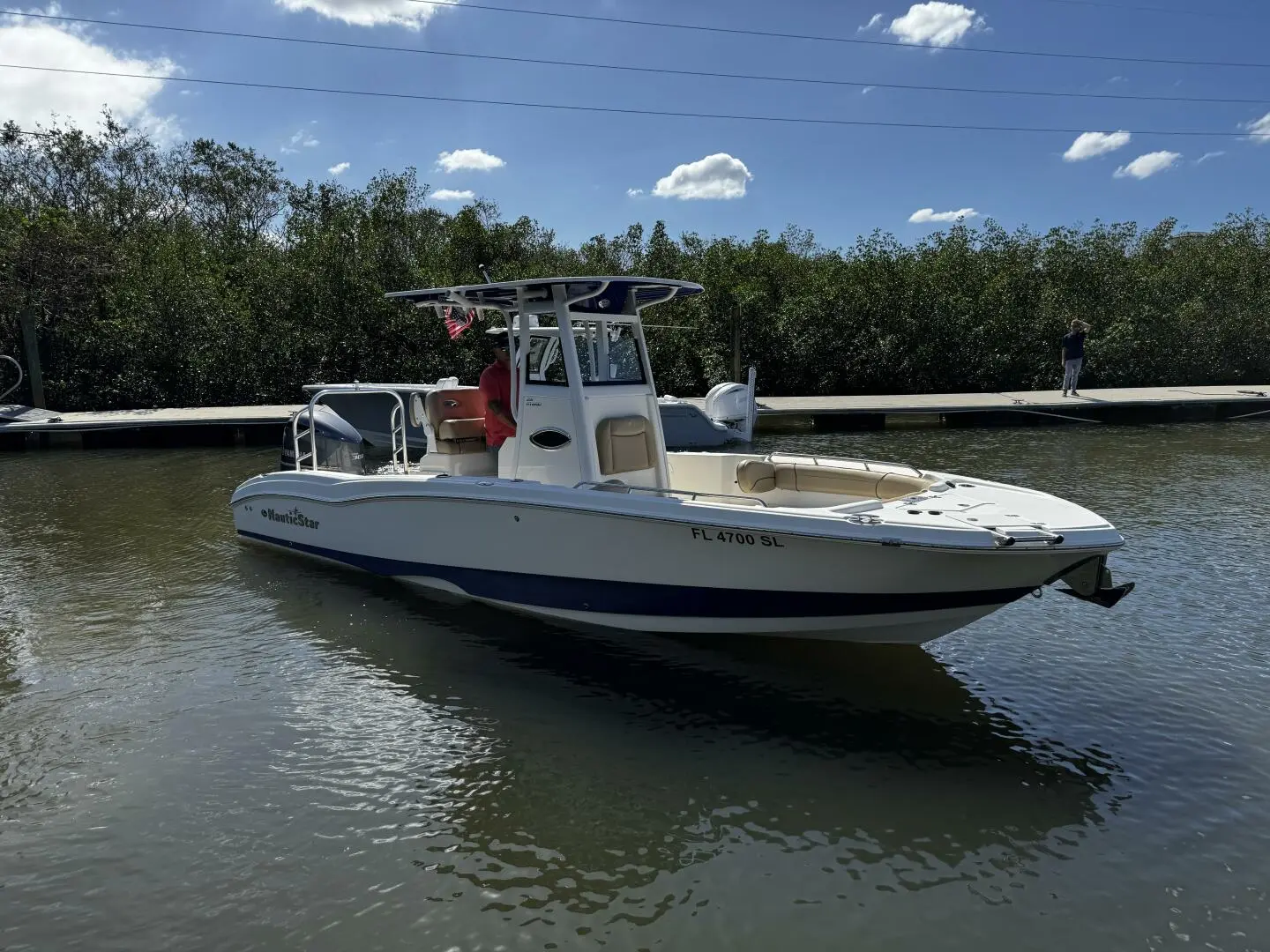 2019 Nauticstar 251 hybrid