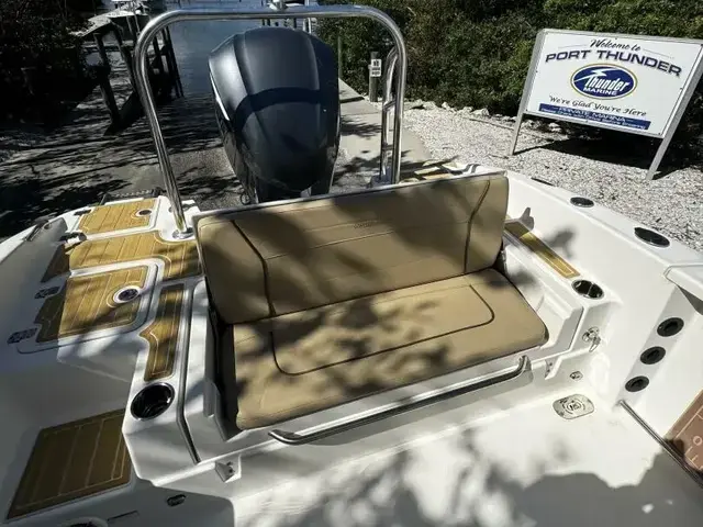 Nauticstar 251 Hybrid