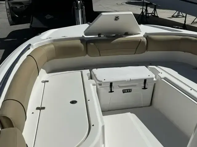 Nauticstar 251 Hybrid