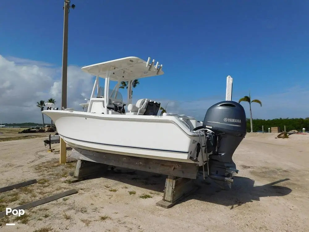 2015 Sea Hunt ultra 211