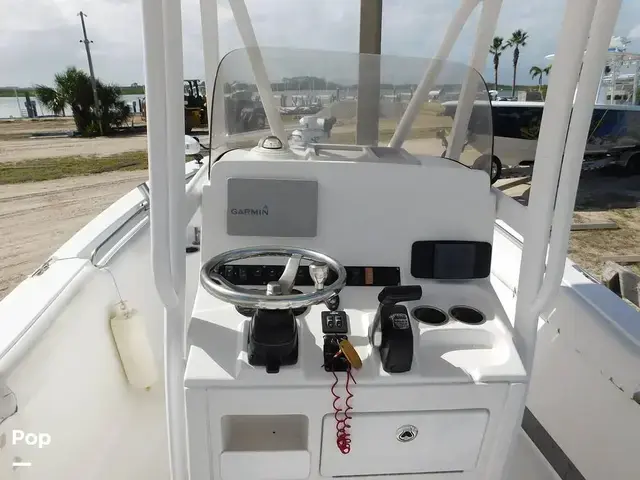 Sea Hunt Ultra 211