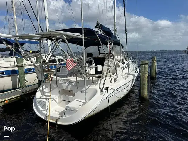 Hunter 326 Cruiser