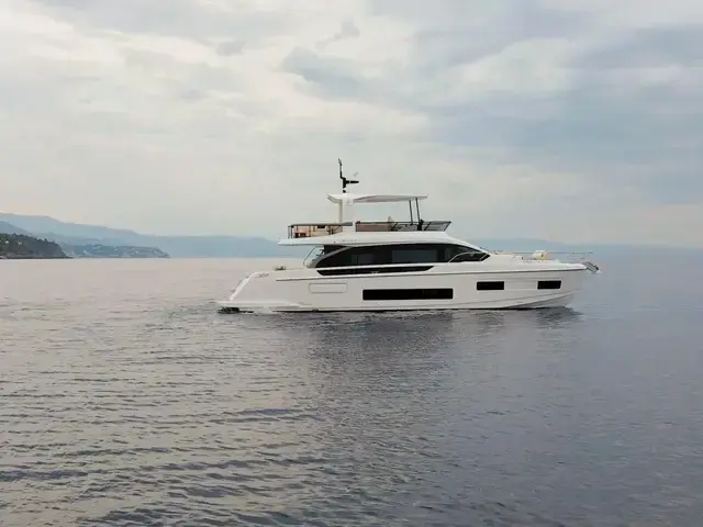 Azimut Fly 62