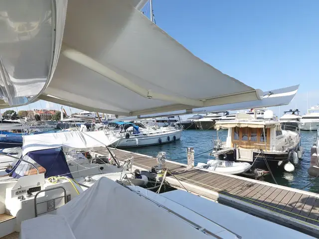 Beneteau 53