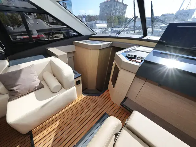 Beneteau 53