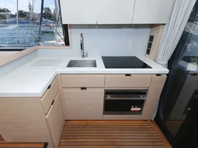 Beneteau 53