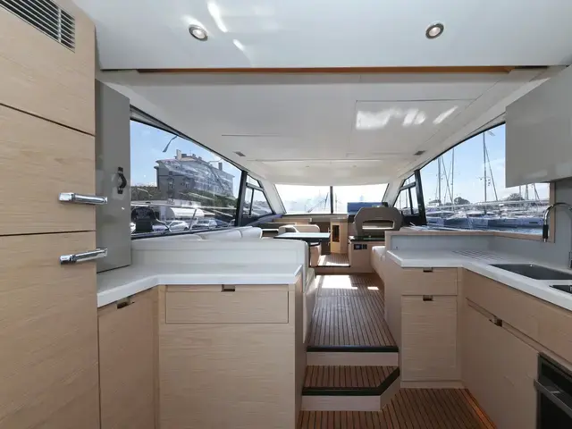 Beneteau 53