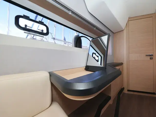 Beneteau 53