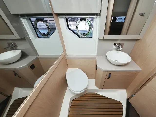 Beneteau 53