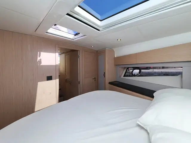 Beneteau 53