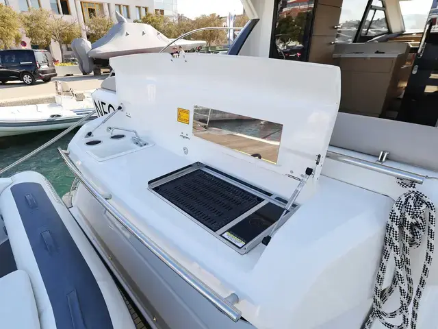 Beneteau 53